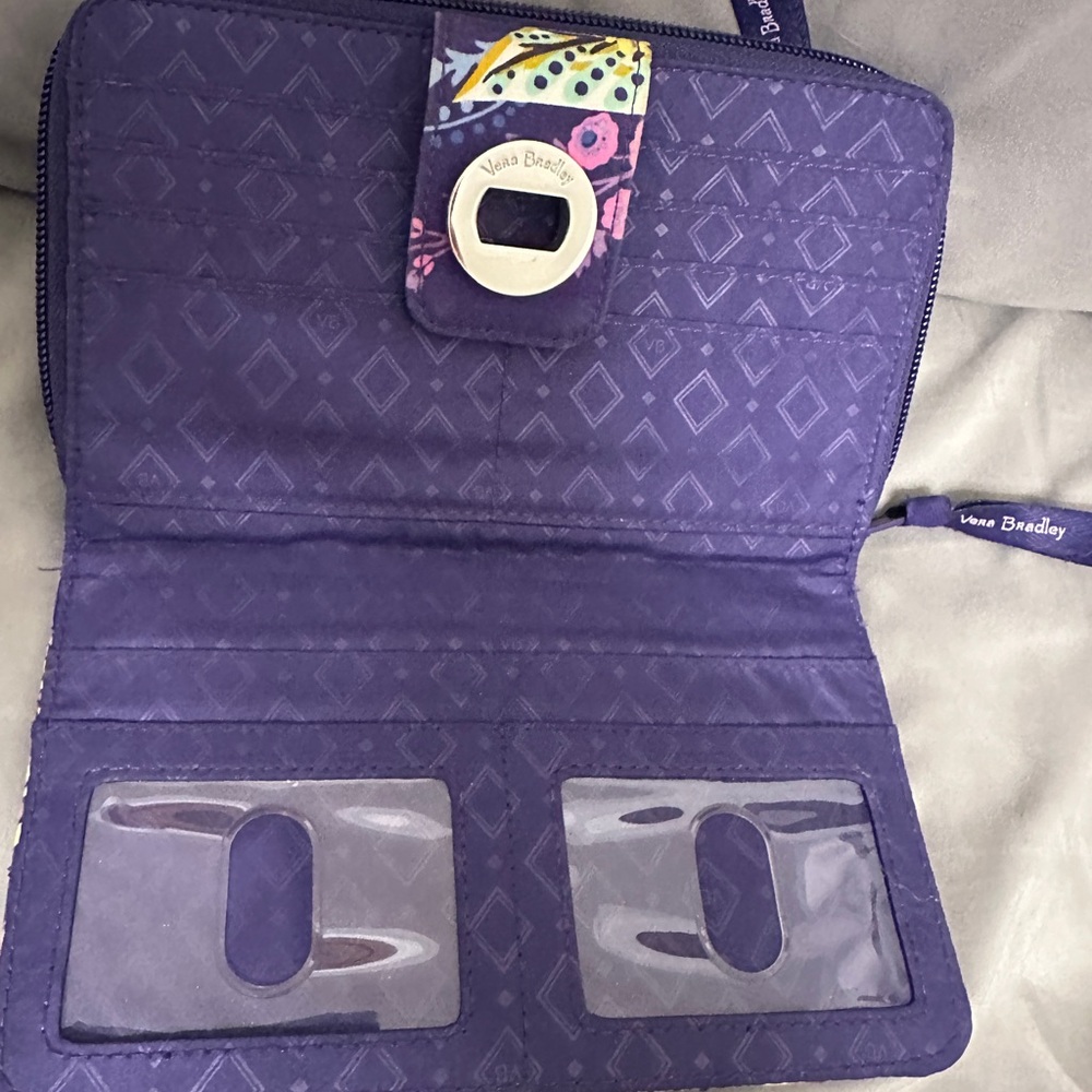 Vera Bradley Purple Wallet with Batik Leaves- NWOT - Picture 4 of 10